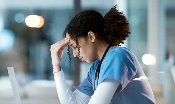 راهنمای جامع برای غلبه بر اضطراب و باز یافتن